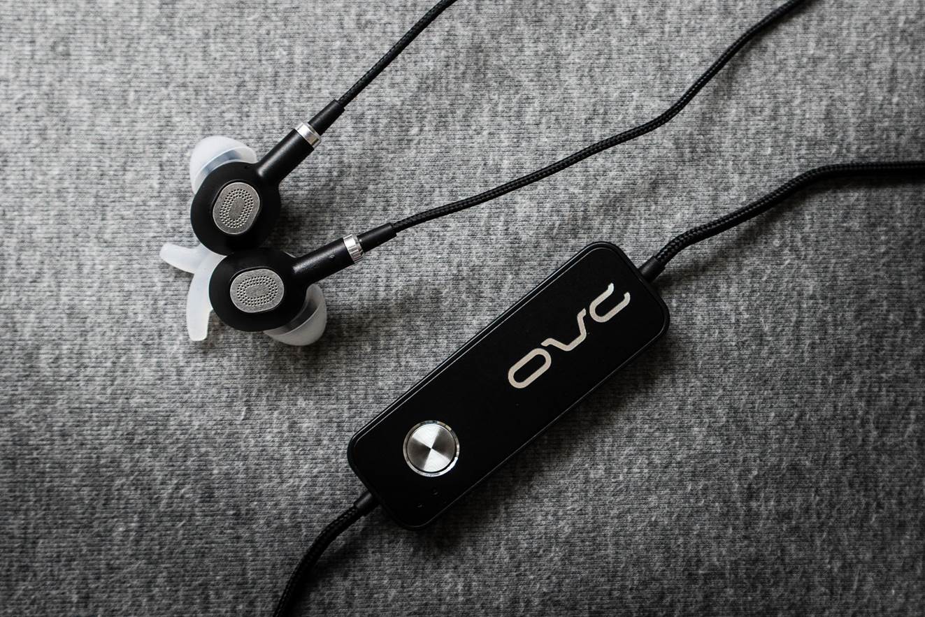 Top 20 Best Noise Cancelling Earbuds Of 2018 - Bass Head Speakers