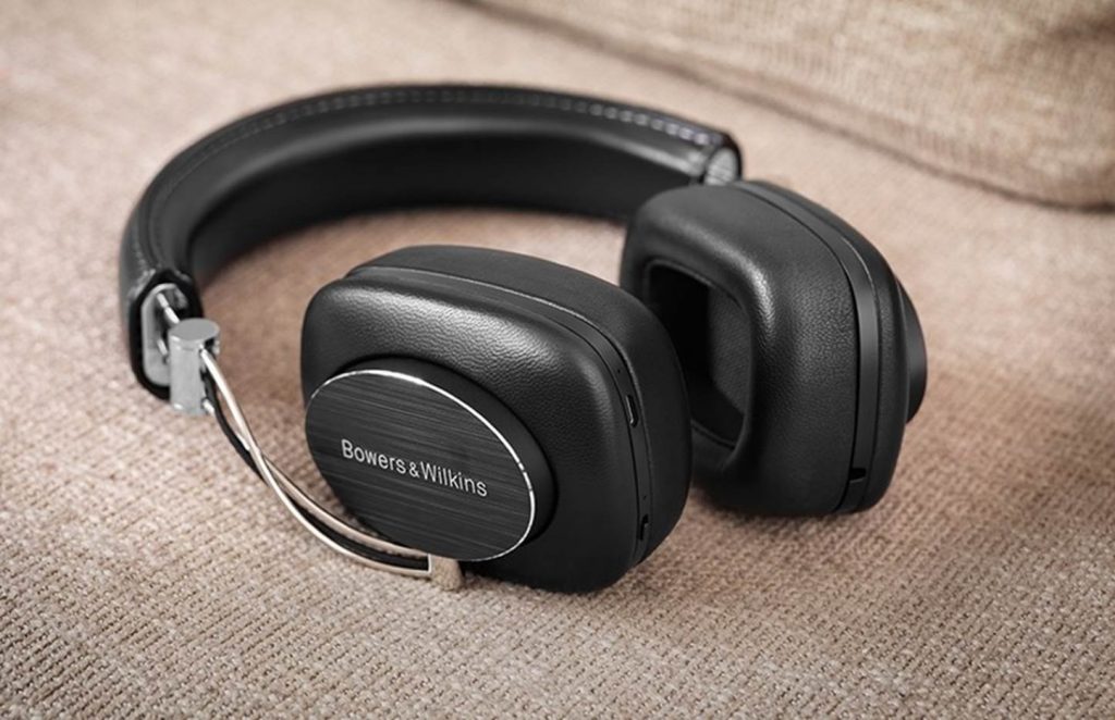 Bowers & Wilkins P7 Review – Is This Headphone Worth The Price?