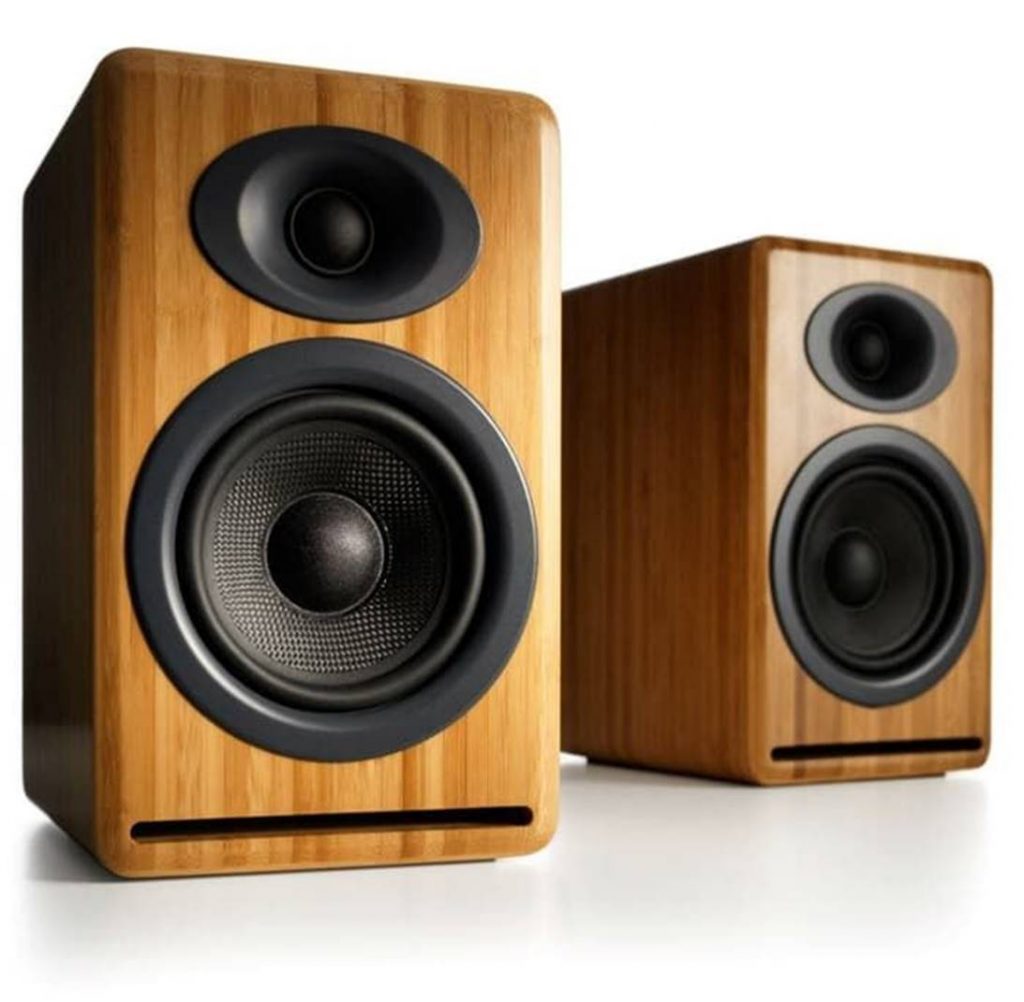 The 10 Best HiFi Speakers Of All Time – Bass Head Speakers